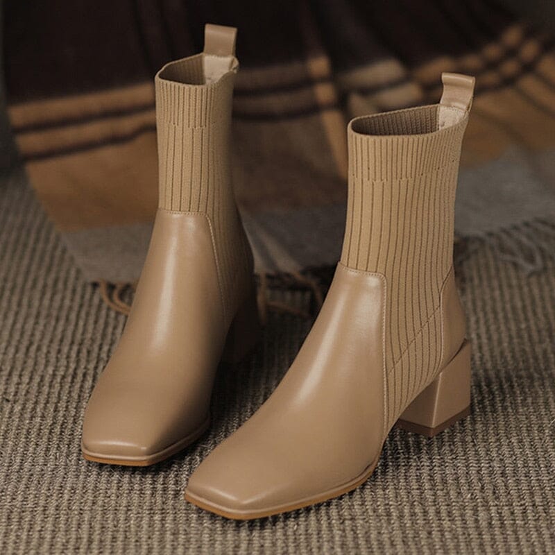 Bota Cano Curto feminina de Couro Legítimo
